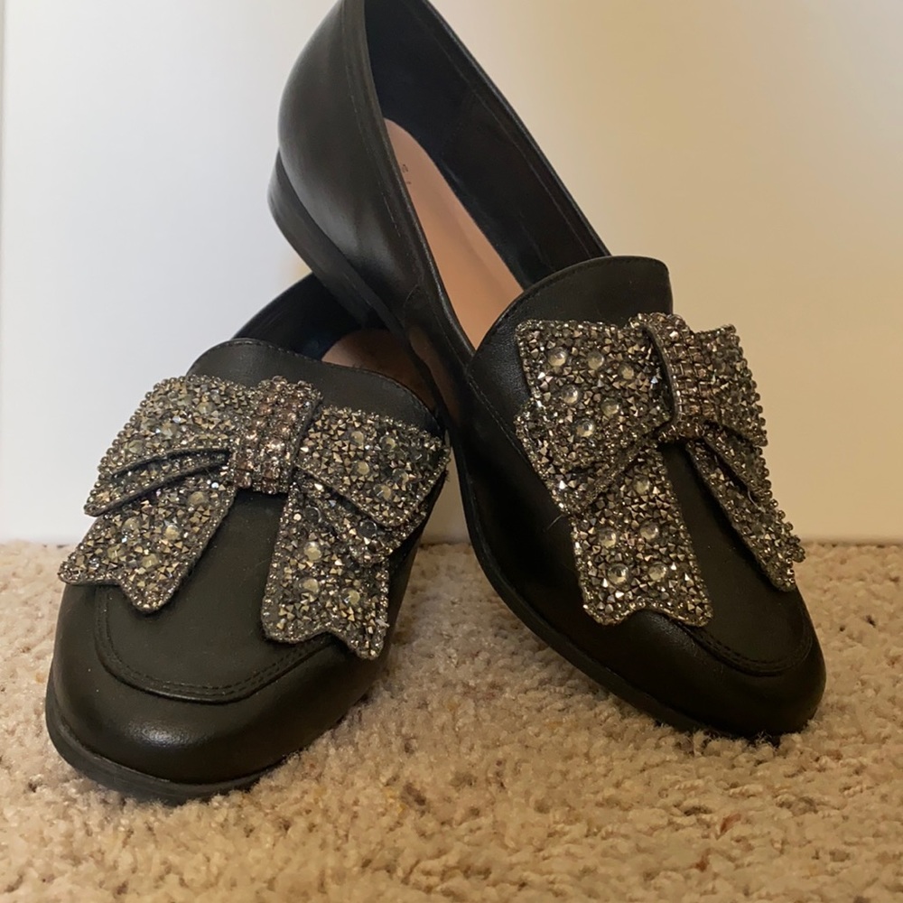 Women’s 7 1/2 Black Loafers large Rhinestone Bow